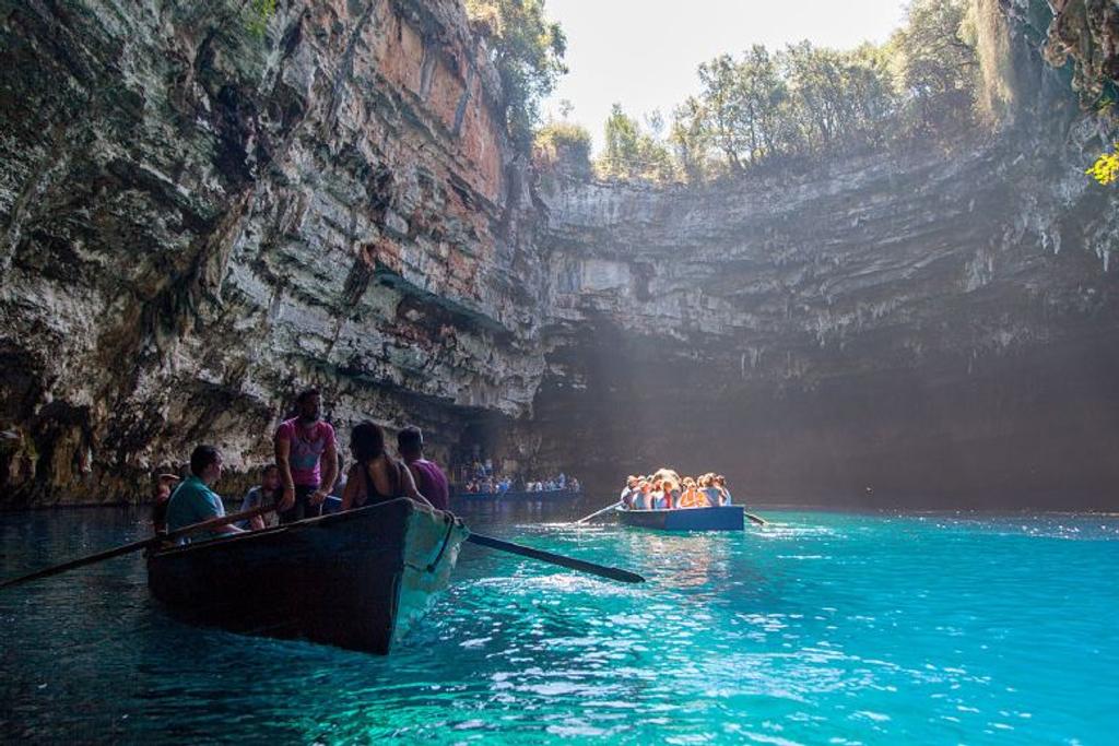 Melissani Cave new discovery