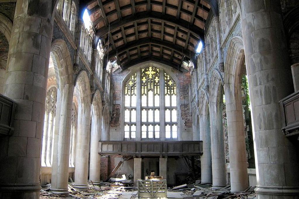 abandoned churches around america