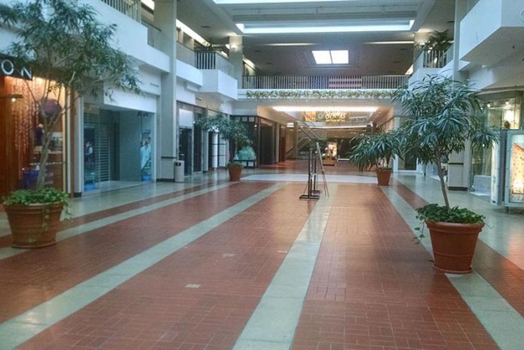 abandoned mall highland texas