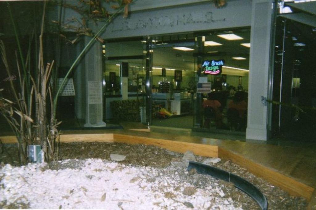 maple hill abandoned mall