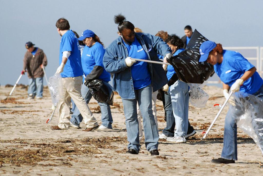clean up beach events