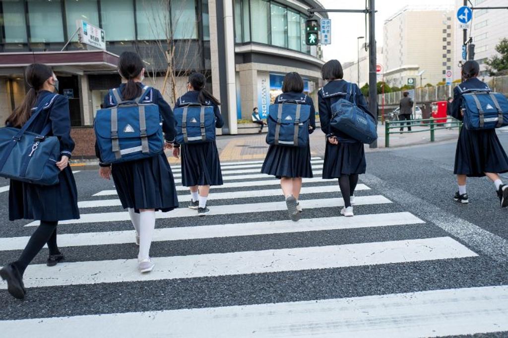 Japan schools dress code