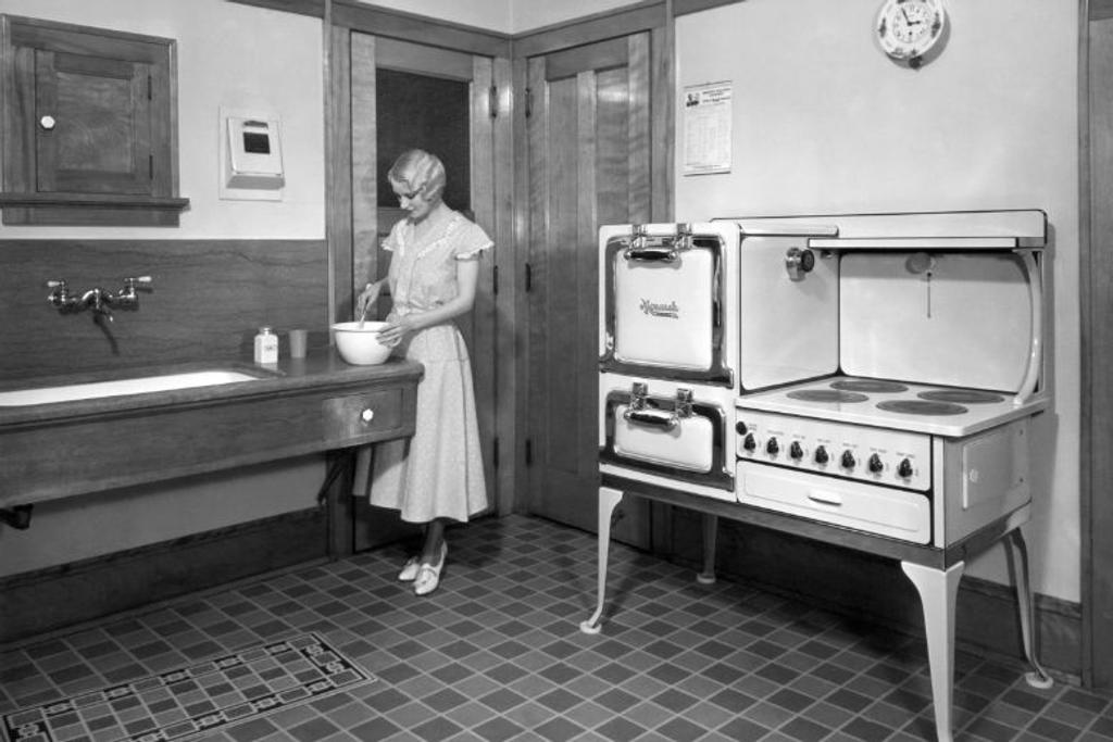 Rare American Kitchen Photos