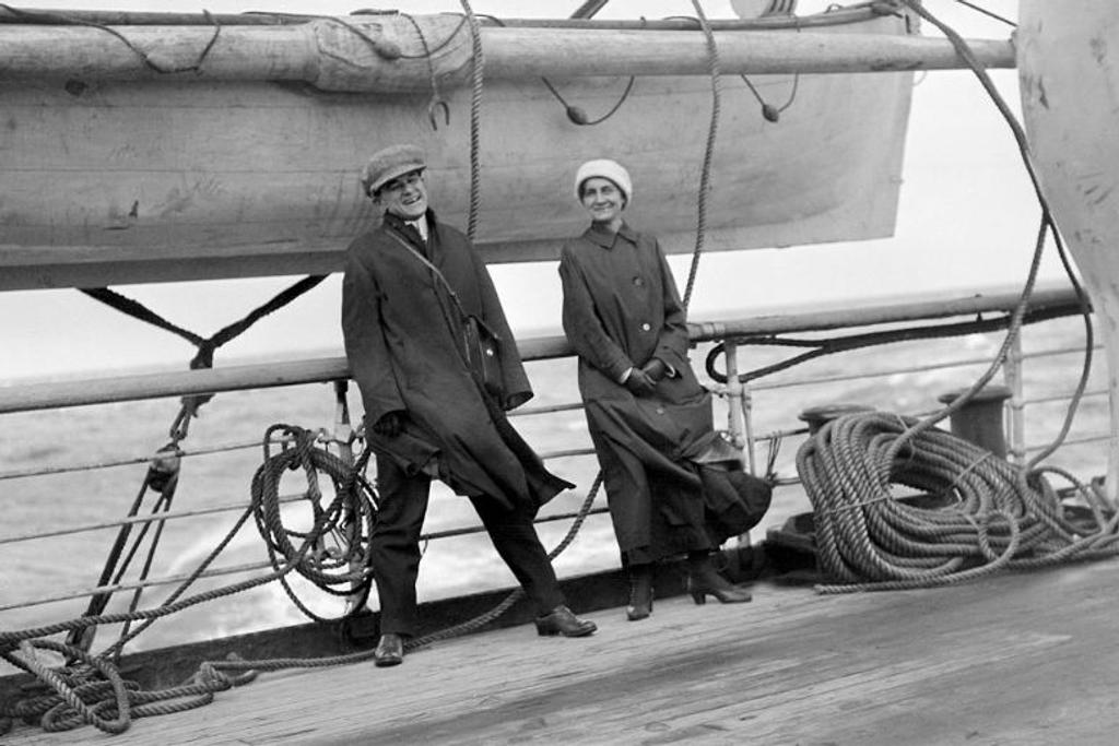 Immigrants Titanic Survival Stories