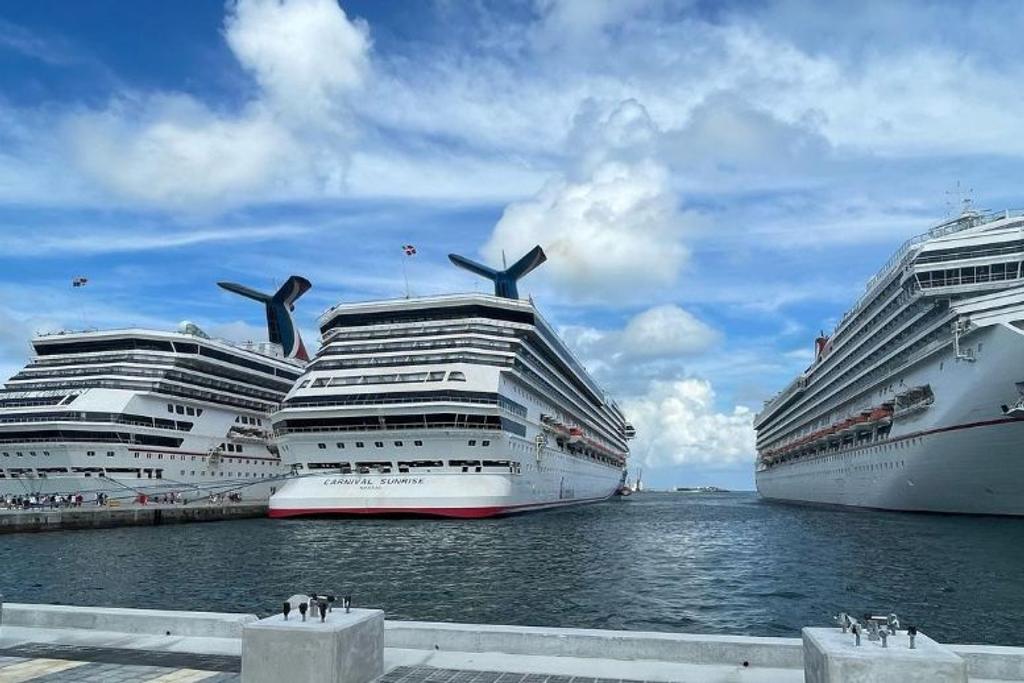 Cruise Ships in Miami, Florida