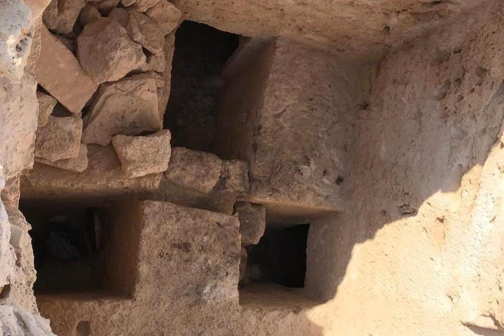 Ancient Egyptian tomb Discovery