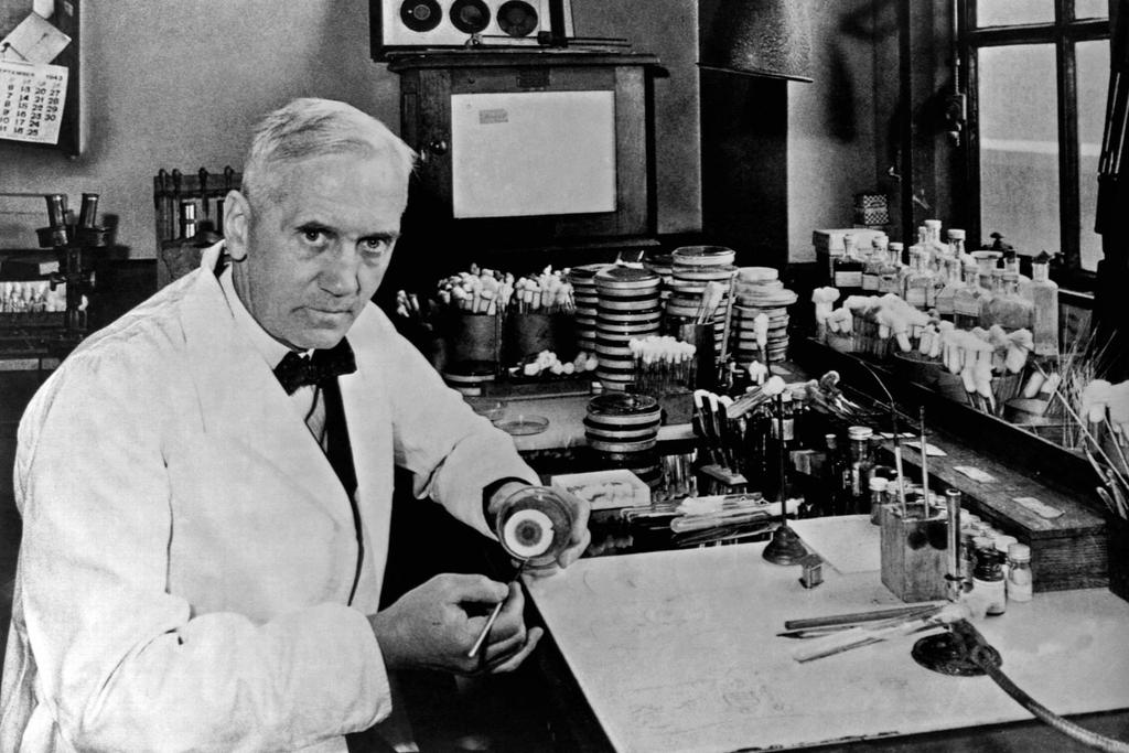 Penicillin Alexander Fleming Invention Accident
