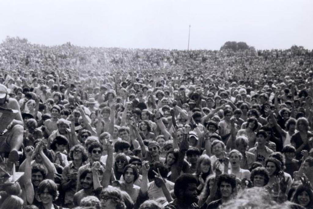 Woodstock 1969 Crowd Stage