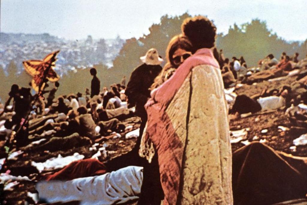 Woodstock 1969 Couples Love
