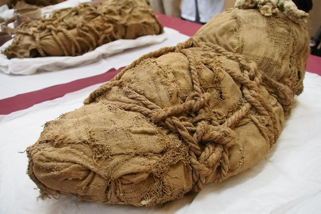 mummy Peru ancient historical
